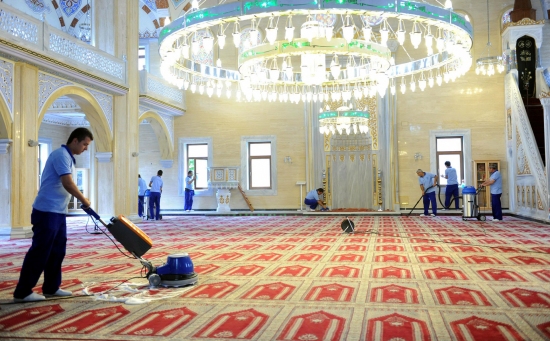 CAMİ VE İBADETHANE TEMİZLİĞİ